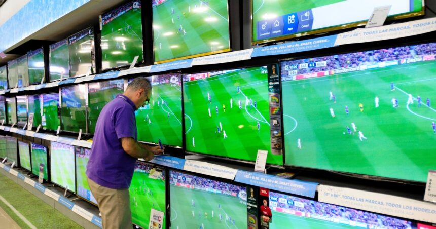 Del furor de la venta de televisores por el Mundial, a la caída de las ventas en 2023