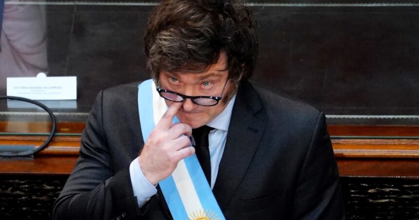 Javier Milei admitió que el 13,2% de inflación de febrero “es una tragedia” para la gente y anticipó que marzo será complicado