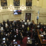 El Senado aprobó la primera ley del año y actualizó la norma sobre lavado de activos