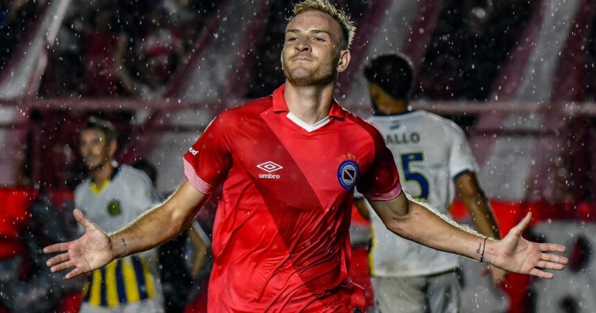 Tras el susto inicial, Argentinos Juniors fue una fiesta: goleó a Rosario Central y quedó como uno de los líderes de la Zona A