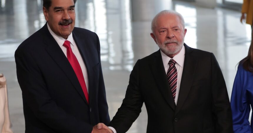 Lula da Silva vuelve a enfrentar a Nicolás Maduro y asegura que el veto a la candidata opositora “es grave”