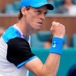 Masters 1.000 de Miami: Jannik Sinner borró al campeón defensor Medvedev con un aplastante resultado y espera en la final