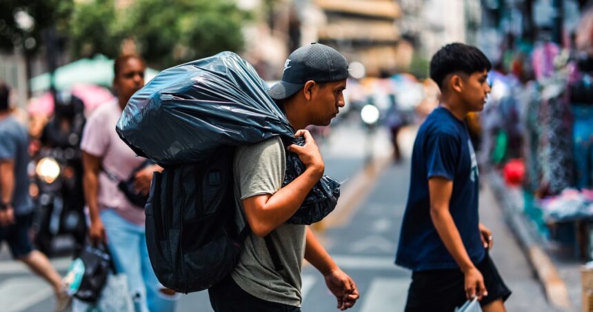 Lo que faltaba, un brote de pobreza en medio de la recesión