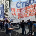 Paro nacional docente: CTERA marcha al Congreso y el Gobierno advierte que les descontarán el día a los que adhieran