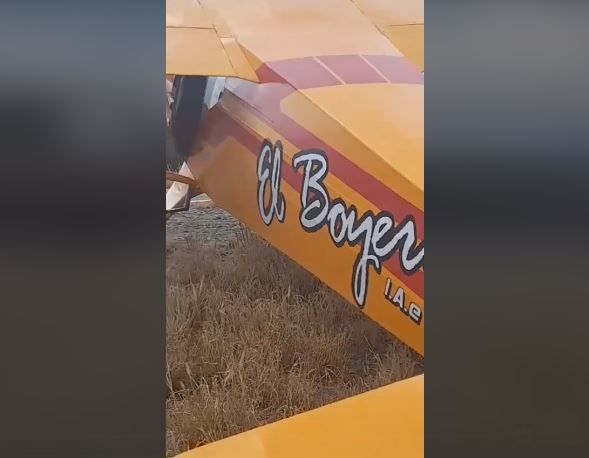 Una avioneta aterrizó de emergencia en plena ruta 38 en Capayán