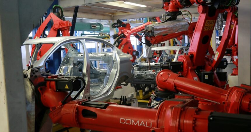 Fuerte caída de la producción automotriz: -29,4% en marzo