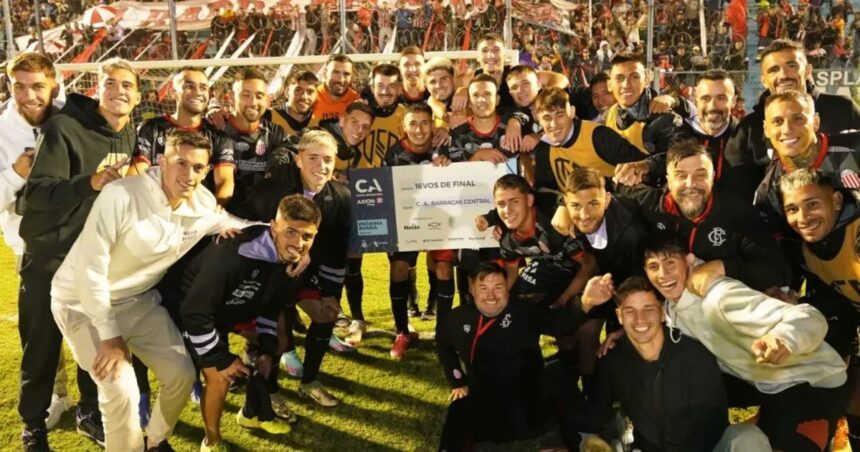 Barracas Central avanzó en la Copa Argentina gracias a los penales y a otra polémica que pidió todo San Miguel