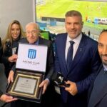 Enrique Macaya Márquez volvió a la televisión a los 89 años: el reconocimiento de Racing y una lucidez intacta para comentar fútbol