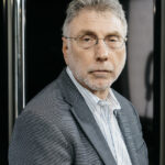 Martin Baron: “Los periodistas tenemos que comportarnos como profesionales, no somos miembros de un ejército”