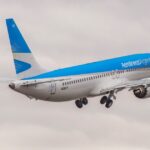 Por la recesión y para evitar una intervención del Gobierno, Aerolíneas recorta 20% sus vuelos de cabotaje en mayo