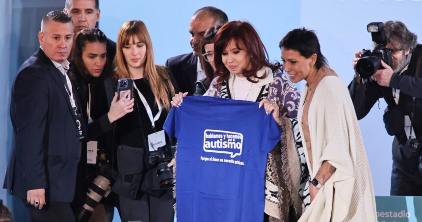 cristina-kirchner-critico-duro-al-gobierno-de-milei-y-el-presidente-salio-a-contestarle