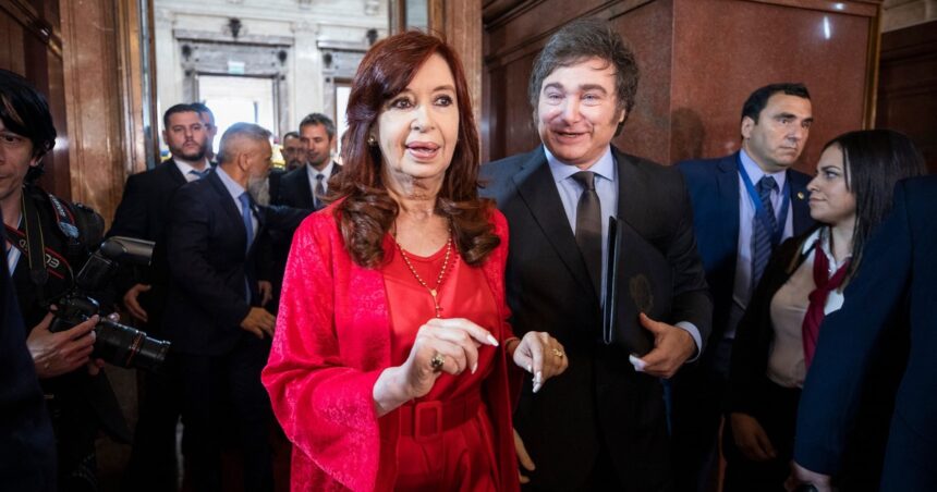 javier-milei-y-sus-medidas,-en-vivo:-«seria-maravilloso-enfrentar-a-cristina-y-ponerle-fin-a-la-etapa-mas-negra-de-la-argentina-desde-la-dictadura»,-dijo-el-presidente