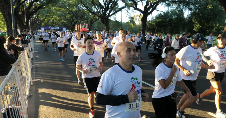 maratana,-la-carrera-de-los-italianos-que-junto-a-4.000-personas