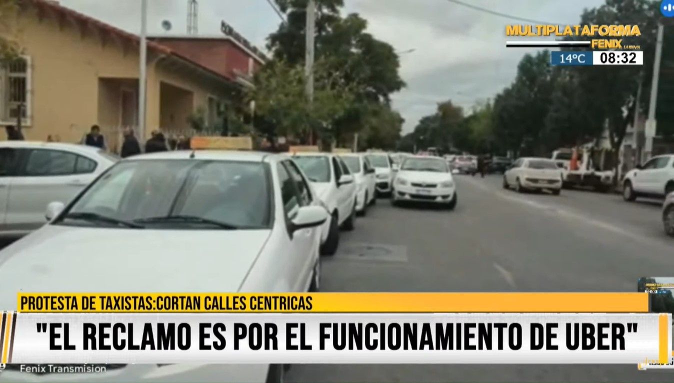 taxistas-realizan-cortes-de-calles-pidiendo-la-regulacion-de-uber