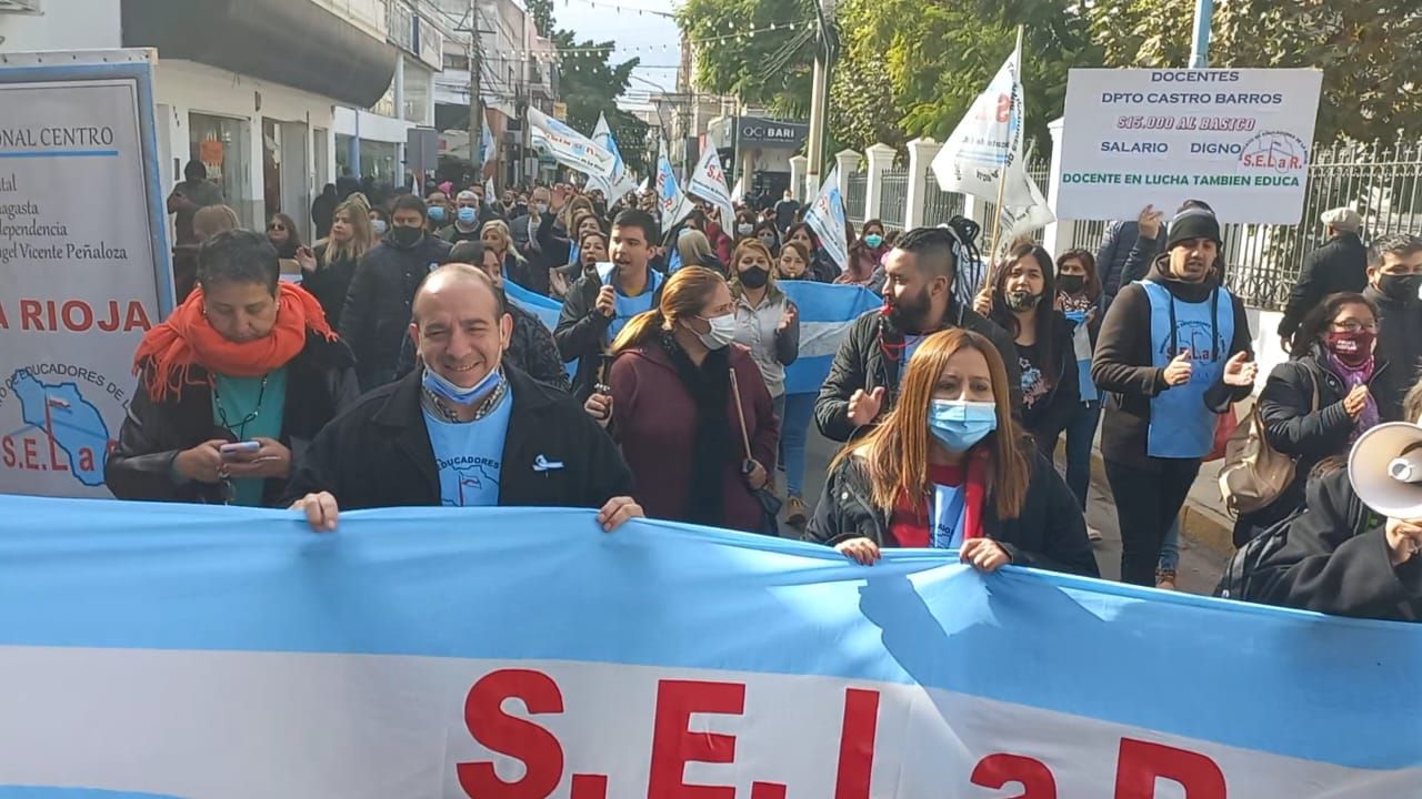 El SELaR adhiere al paro de la CGT: “Luchamos por salarios por arriba de la línea de pobreza”