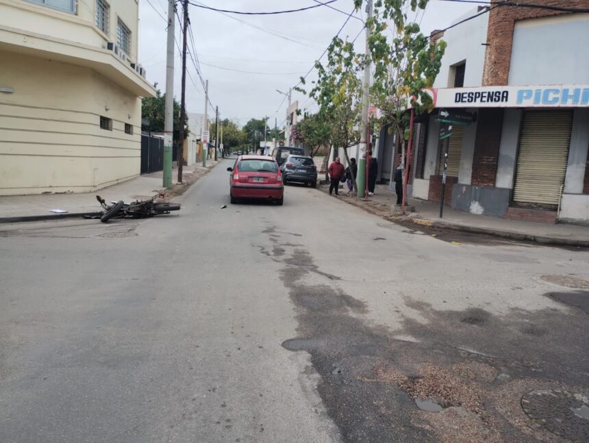 Siniestro vial por calle 8 de diciembre