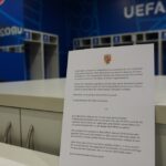 El elegante gesto de la selección de Rumania tras su adiós a la Eurocopa: dejó una carta en el vestuario y emocionó a todos