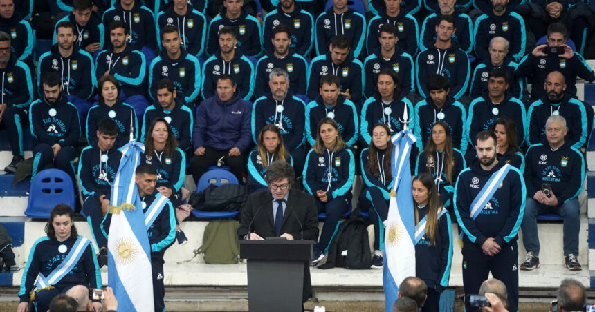 Los atletas argentinos tuvieron su despedida en el CeNARD antes de partir a los Juegos Olímpicos de París y todas los abanderados se robaron todas las miradas