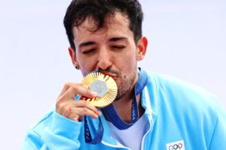 El Maligno Torres se llenó de gloria en París 2024 con el BMX Freestyle y obtuvo la primera medalla de oro para Argentina en los Juegos Olímpicos