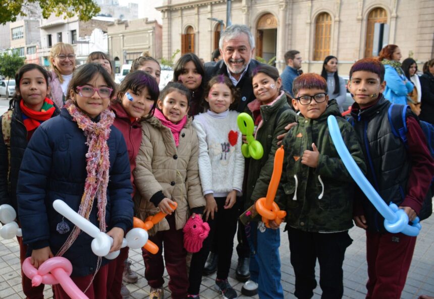 Mes de las infancias: Paseo gratis para niños por La Rioja