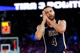 Stephen Curry mandó a dormir a Francia y el Dream Team de Estados Unidos se llevó el oro de los Juegos Olímpicos de París 2024