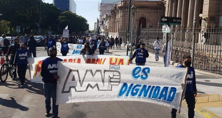 ultimo-momento:-amp-llama-a-movilizarse-en-contra-de-la-ley-finocchiaro