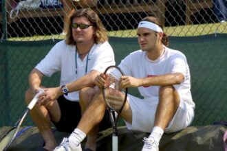 Murió Peter Lundgren, el maestro sueco que condujo a Federer al primer Grand Slam de su vida: tenía 59 años y su hijo lo despidió en las redes