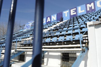 San Telmo, sin localía y a puertas cerradas hasta fin de año en la Primera Nacional por una durísima sanción de la Aprevide