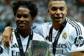 De Mbappé y Julián Álvarez a Madrid a los 215 millones de euros que gastó Manchester United: los más y los menos del febril mercado de pases en Europa