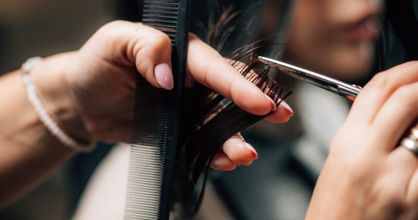 cuales-son-los-mejores-dias-para-cortar-el-cabello-en-septiembre-2024,-segun-las-fases-de-la-luna