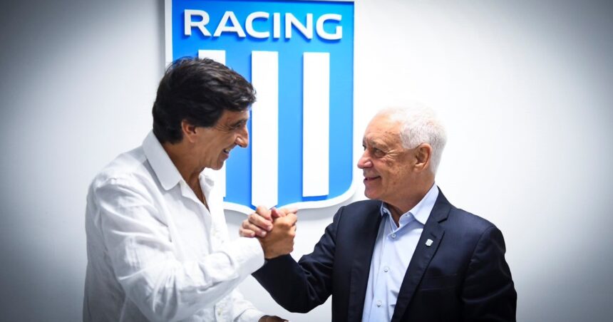 racing:-costas-tiene-el-boleto-picado-por-los-hinchas-y-blanco-espera-un-“gesto”-si-no-le-va-bien-en-la-copa-sudamericana