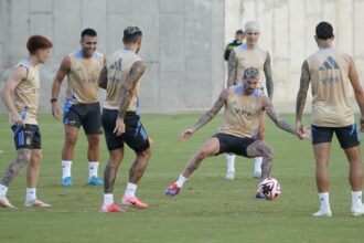 Cómo fue el último ensayo de la Selección: Scaloni piensa en Colombia y recibió dos buenas noticias