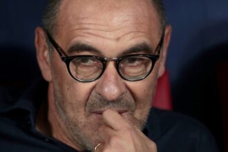 El histórico DT italiano Maurizio Sarri sorprendió al revelar que su “sueño final” es dirigir a Boca y elogió a un exfutbolista argentino