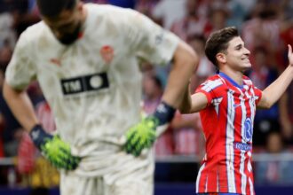 Julián Álvarez y su primer gol en el Atlético de Madrid: cerró la goleada ante Valencia con un tanto de oportunista