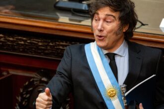 el-rating-de-la-television-abierta-se-desplomo-en-la-cadena-nacional-de-javier-milei:-cayeron-mas-de-10-puntos-respecto-a-la-programacion-habitual