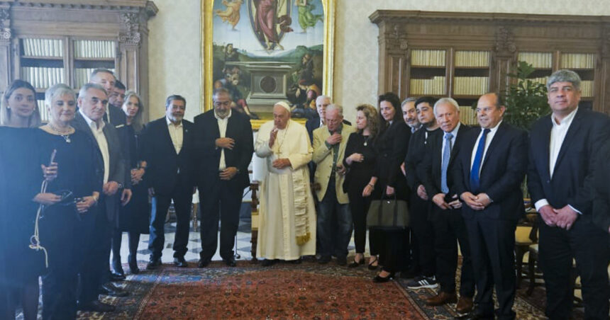 el-papa-francisco-recibio-en-el-vaticano-a-los-lideres-de-la-cgt-y-a-un-dirigente-de-grabois