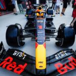 la-desesperacion-de-red-bull-porque-no-se-le-escape-el-campeonato-de-f1:-no-usaran-la-decoracion-especial-del-coche-para-ganar-3-milesimas-en-singapur