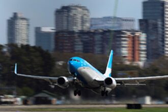 el-gobierno-quiere-apurar-la-privatizacion-de-aerolineas-argentinas-y-confia-en-juntar-los-votos-en-el-congreso