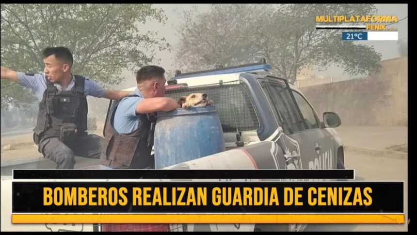 bomberos-realizan-guardia-de-cenizas-en-el-incendio-del-barrio-las-talas