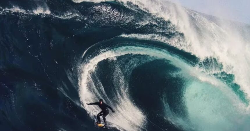 la-impresionante-ola-de-seis-metros-que-casi-mata-a-un-surfista-en-tasmania