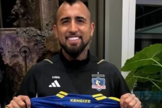 Arturo Vidal posa con la camiseta de Boca, dice que va por el gol más lindo de su carrera y calienta la previa de River – Colo Colo: “Vamos a hacer historia”