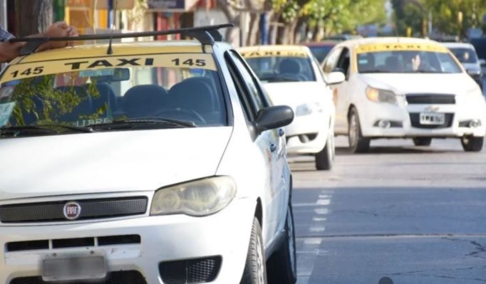 chilecito:-taxistas-y-remiseros-piden-aumentos-de-40%-en-las-tarifas