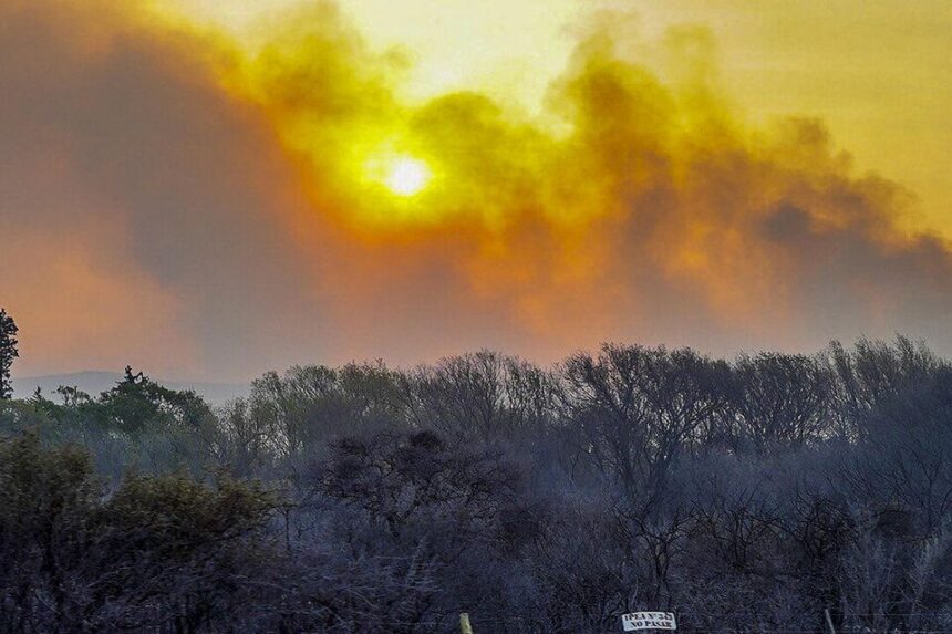 un-riojano-esta-ayudando-a-combatir-los-incendios-en-cordoba