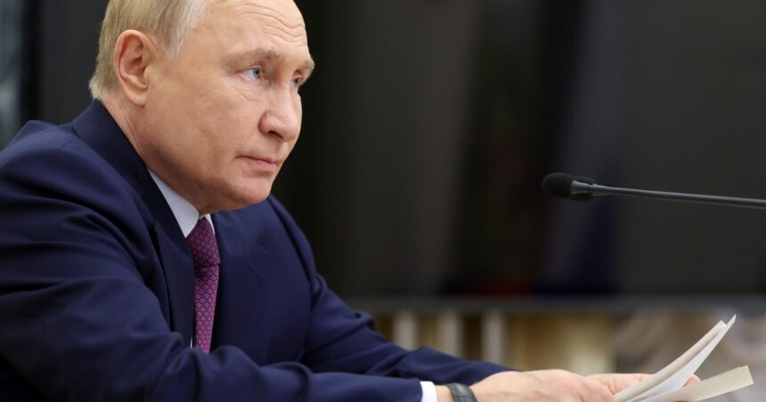 vladimir-putin-no-descarto-una-respuesta-nuclear-si-rusia-es-atacada-masivamente