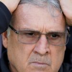 el-tata-martino-y-una-insolita-situacion-en-plena-conferencia-de-prensa:-tuvo-defender-la-decision-de-poner-a-messi-como-titular-en-inter-miami