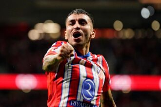 Angelito Correa hizo un gol a lo Kempes para que el Atlético de Simeone le empate el derbi al Real Madrid a los 96 minutos