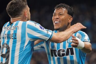 Alerta en Racing: Roger Martínez se lesionó y no jugará ante Platense