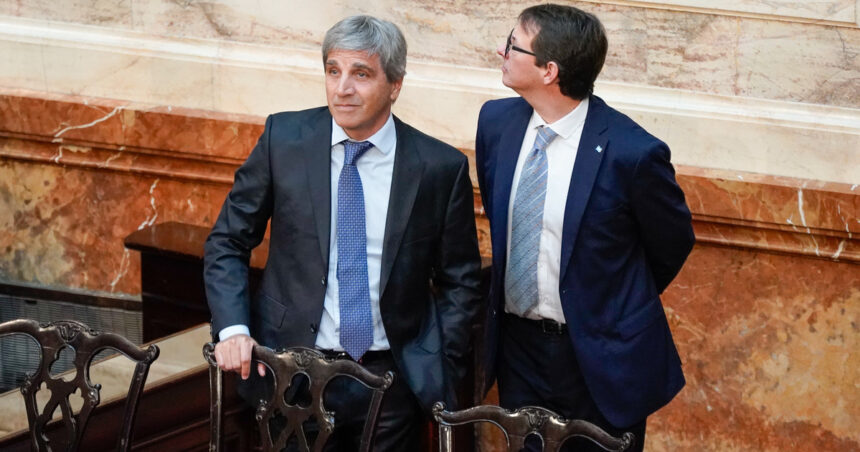 diputados:-la-oposicion-exige-que-luis-caputo-vaya-a-explicar-el-presupuesto-2025