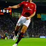 harry-maguire-entro-por-lisandro-martinez-y-rescato-al-manchester-united-de-una-derrota-en-portugal-por-la-europa-league