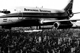 ceferino-reato-y-la-“operacion-primicia”:-un-brutal-ataque-de-montoneros,-el-secuestro-de-un-avion-de-aerolineas-y-la-polemica-por-las-indemnizaciones-a-guerrilleros